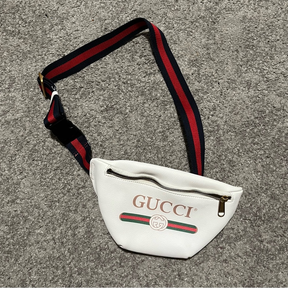 Gucci Medium Fanny Bag Used